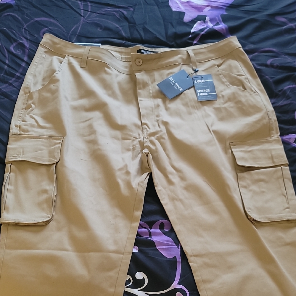 Men's Tan Cargo Pants